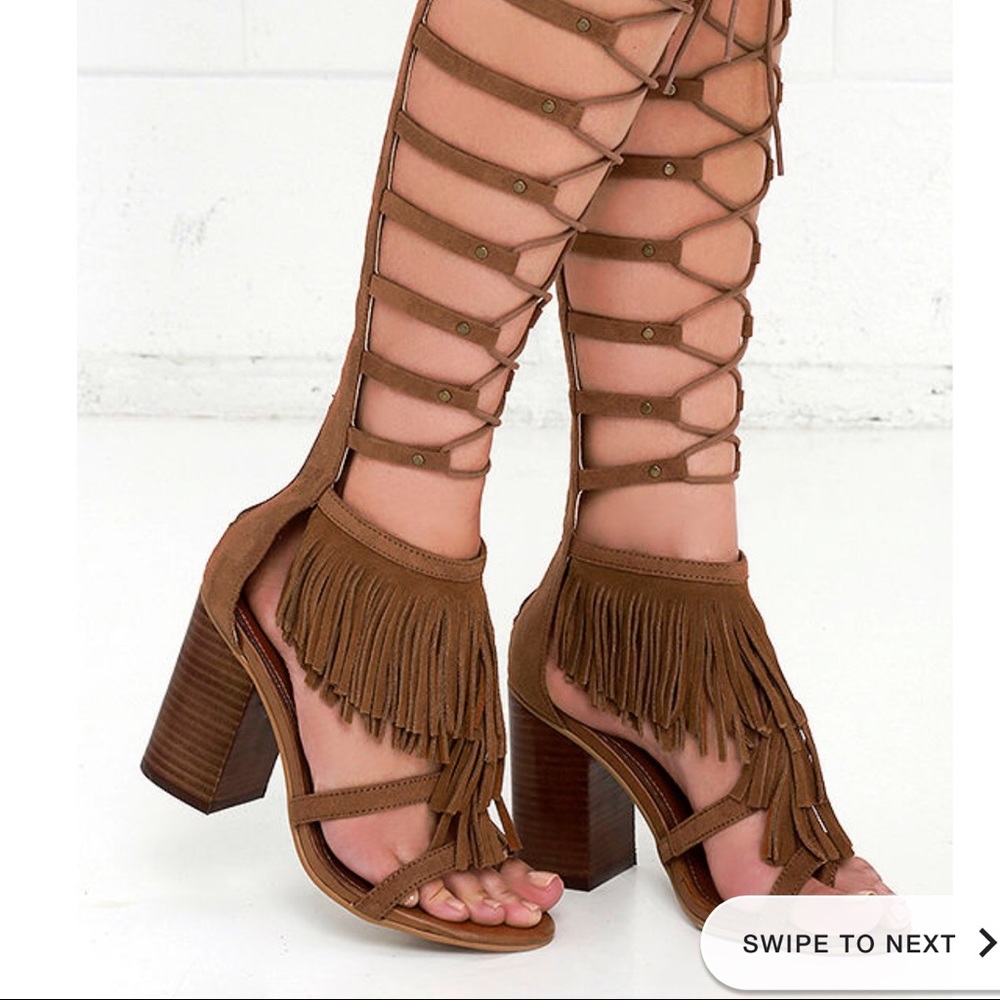 MIA FRINGE SANDALS